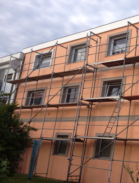 Ravalement de façade et peinture à la Seyne-sur-Mer (83500) - Couvreur Chassard dans le Var (83) Ravalement de façade et peinture à la Seyne-sur-Mer (83500) - Couvreur Chassard dans le Var (83)
