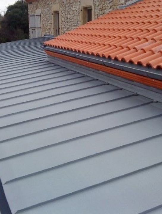 Travaux de zinguerie à la Seyne-sur-Mer (83500) - Couvreur Chassard dans le Var (83) Travaux de zinguerie à la Seyne-sur-Mer (83500) - Couvreur Chassard dans le Var (83)