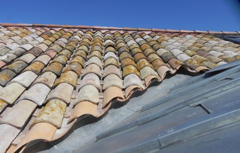 Travaux de zinguerie à la Seyne-sur-Mer (83500) - Couvreur Chassard dans le Var Travaux de zinguerie à la Seyne-sur-Mer (83500) - Couvreur Chassard dans le Var